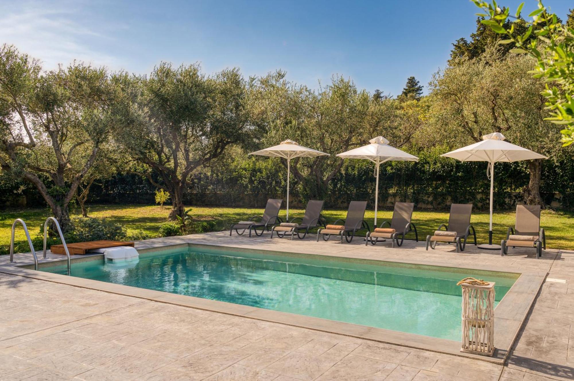 Valeria Private Villa Plános 外观 照片