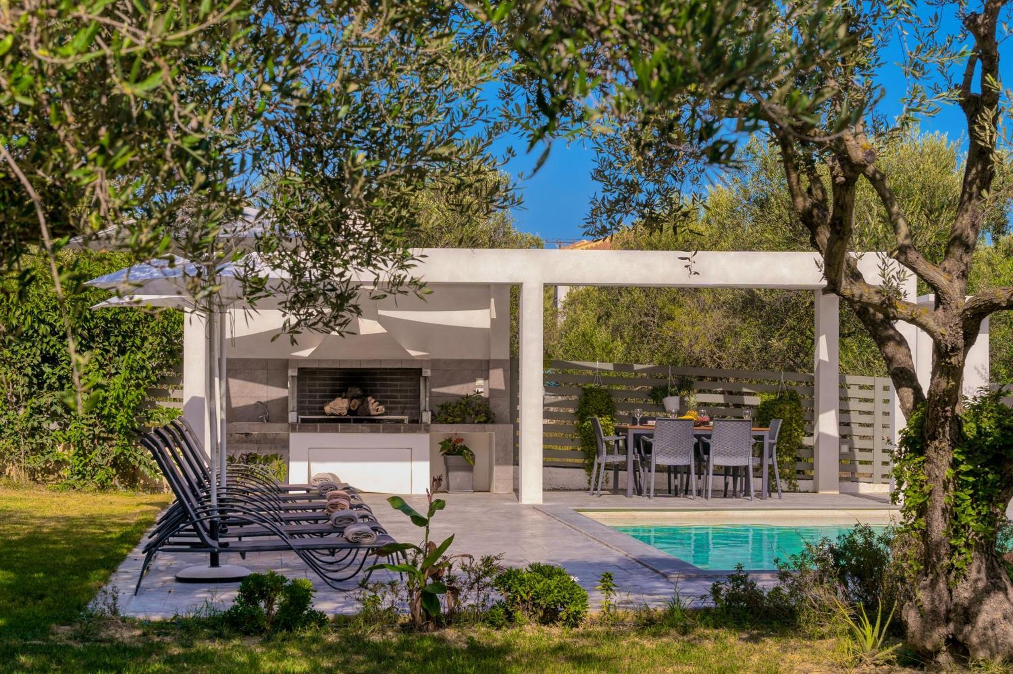 Valeria Private Villa Plános 外观 照片