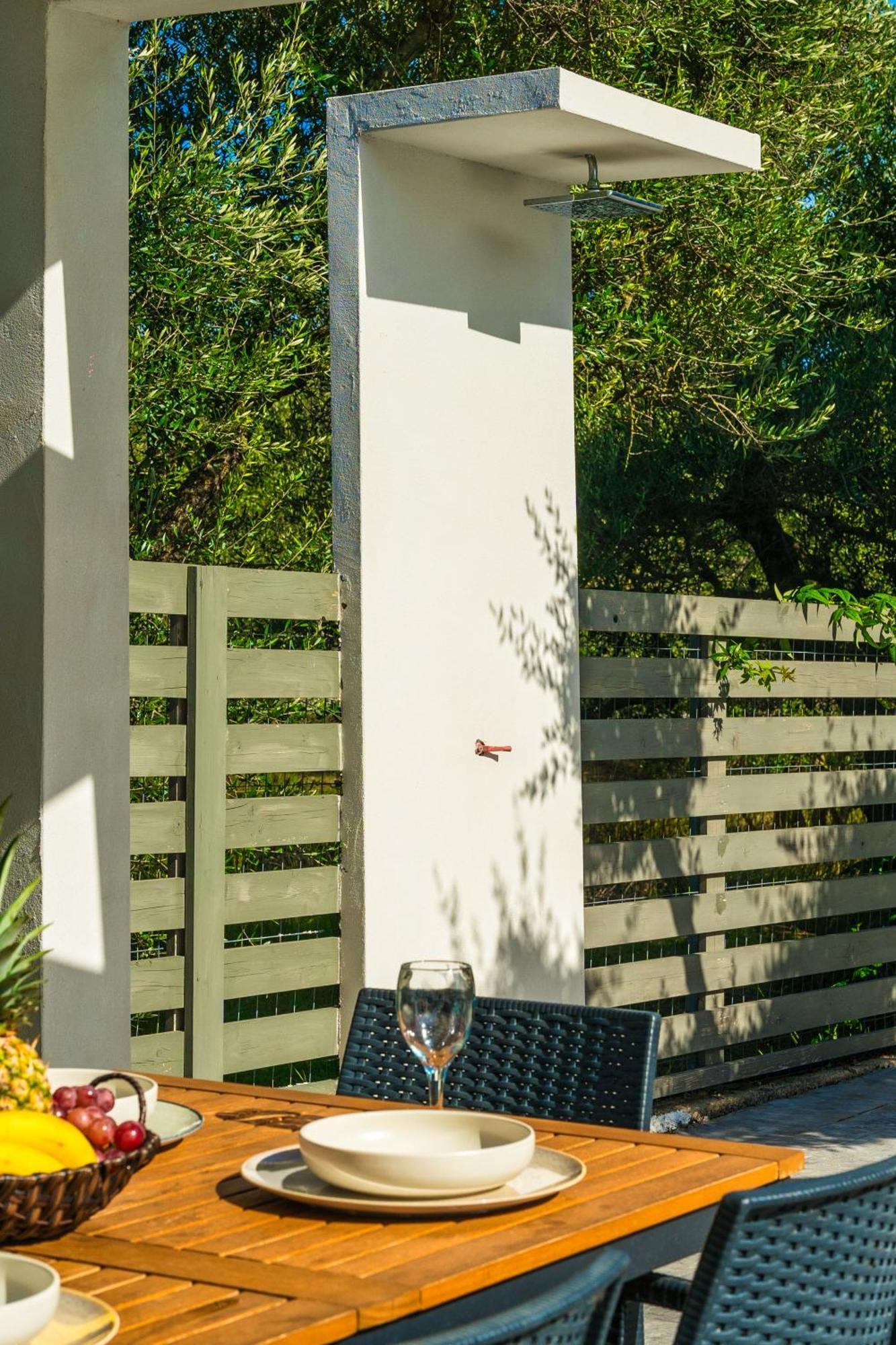 Valeria Private Villa Plános 外观 照片
