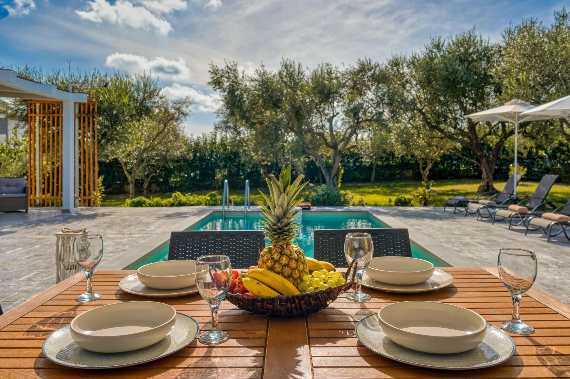 Valeria Private Villa Plános 外观 照片